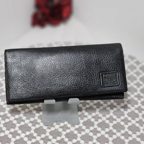 ❤️EUC Burberry Unisex leather Long Wallet - Picture 14 of 14